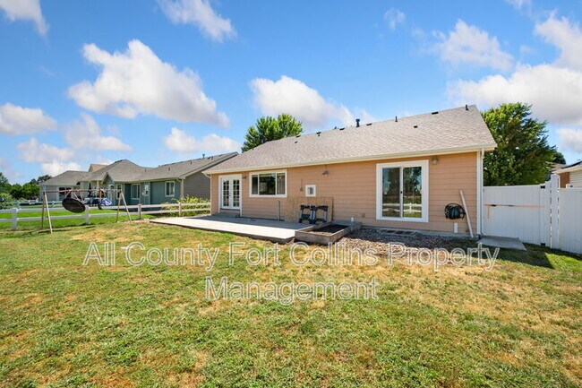 Building Photo - 224 Whitney Bay