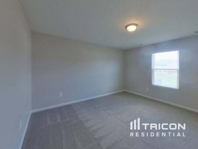 Building Photo - 531 Bella Casa Run