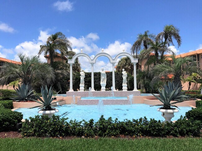 Building Photo - 2871 N Ocean Blvd
