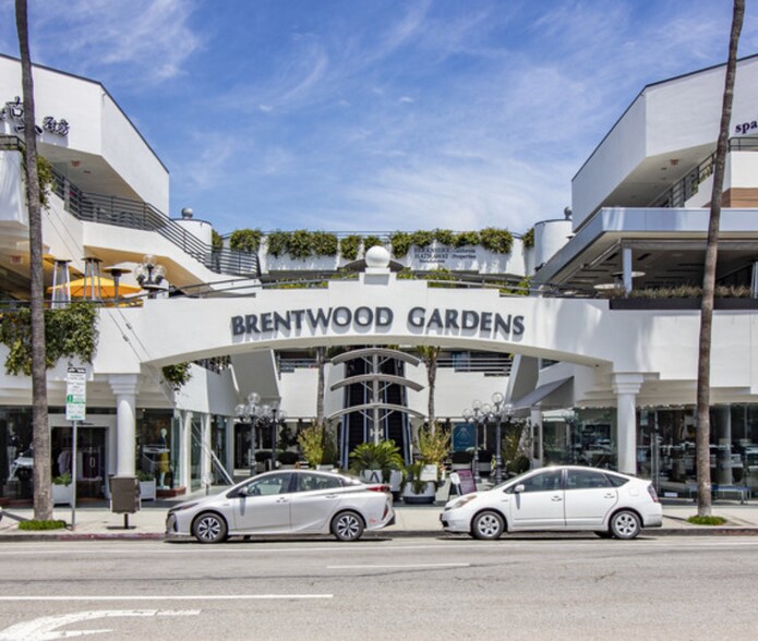 Brentwood Gardens Shopping Center - 11970 Montana Ave