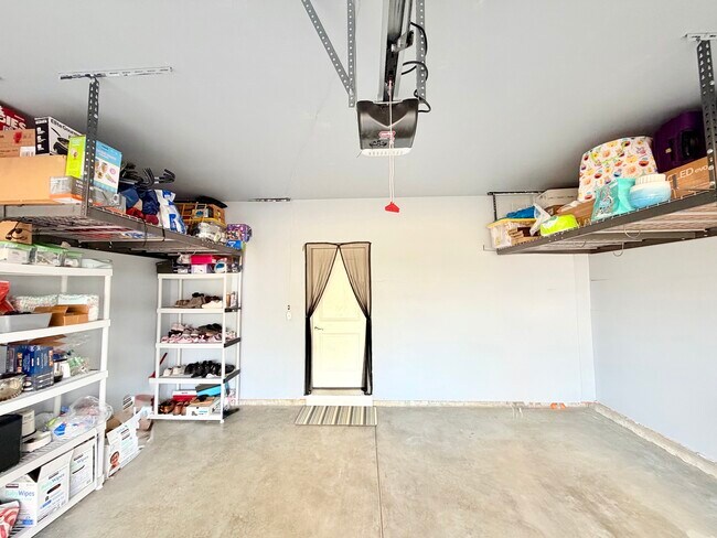 Building Photo - 2826 Kessler Dr