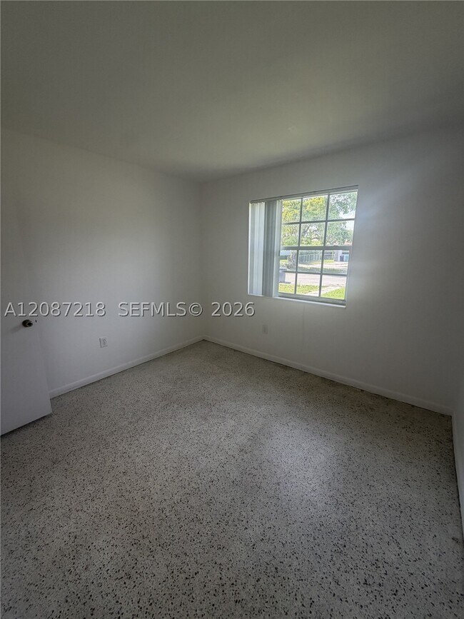 Building Photo - 9610 SW 58th St