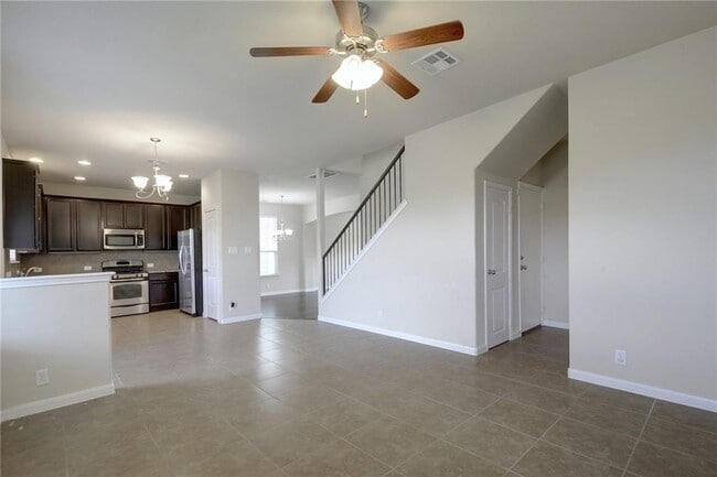 Building Photo - 8528 White Ibis Dr