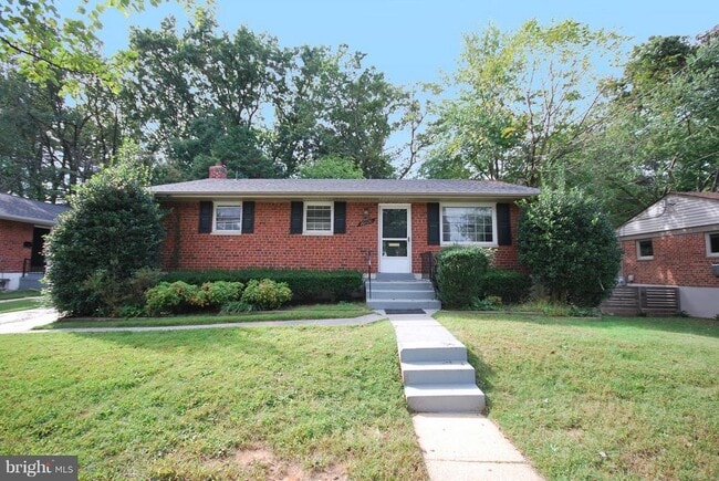 Building Photo - 10720 Tenbrook Dr