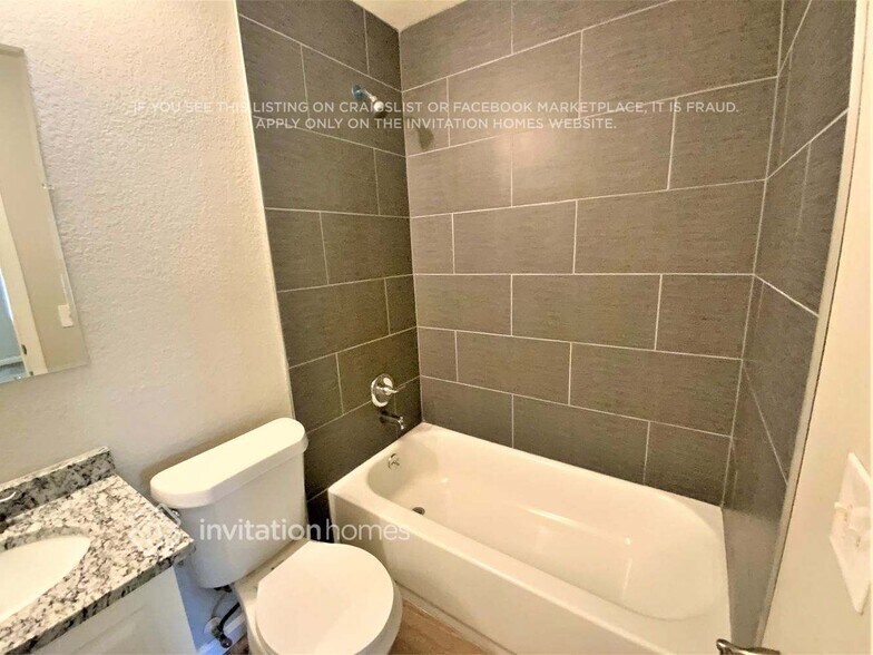 Building Photo - 11845 E Kepner Dr