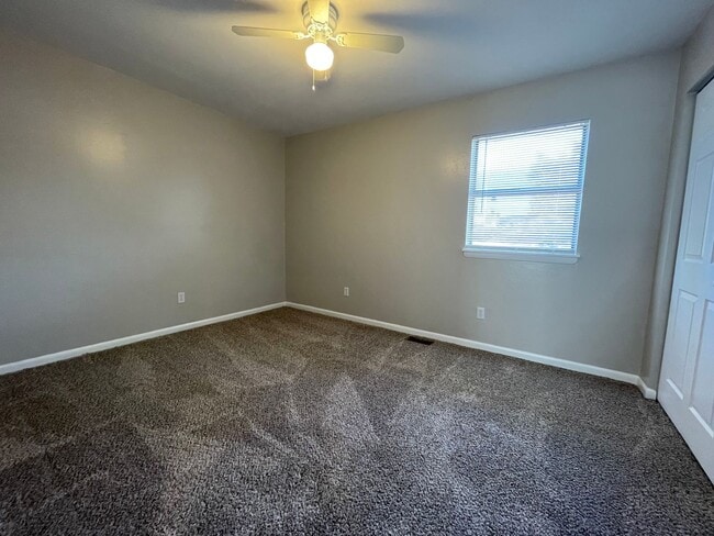 Building Photo - Great Townhouse 2 Bedroom 1.5 Bath in Fort Walton Beach!