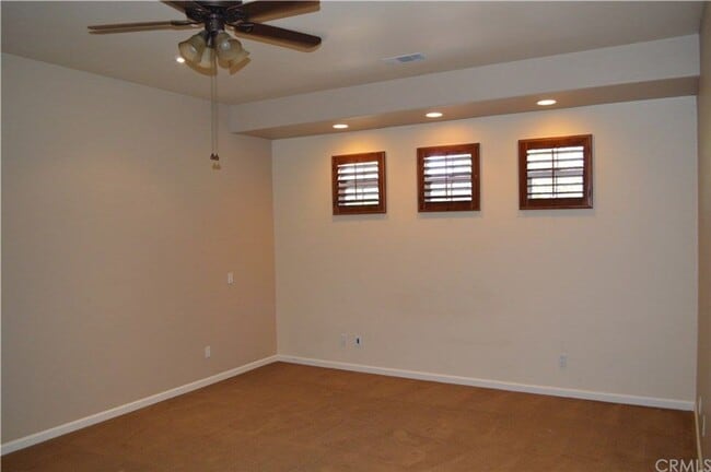 Building Photo - Luxury 4 Bedroom 3 Bath single family home...