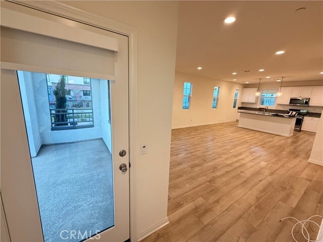 Building Photo - 6958 Crimson Dr