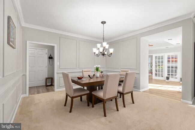 Building Photo - 4210 Stonehaven Way