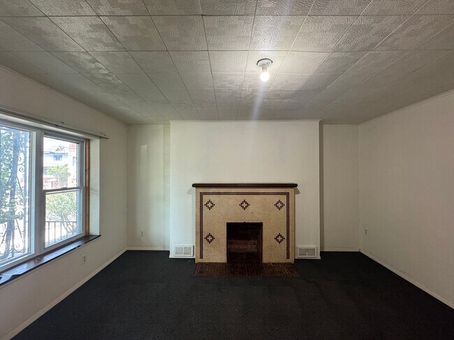 Building Photo - 505 Cato St