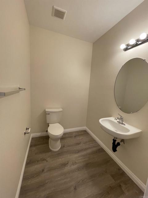Building Photo - 2208 Pasadena Ct