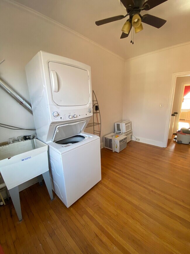 Laundry/storage room - 1000 E 36th St
