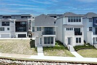 Building Photo - 528 Secretariat Dr