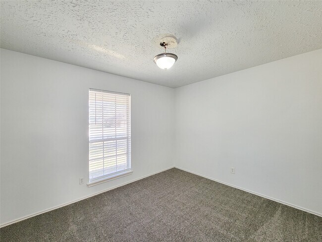 Building Photo - 8514 Opalwood Ct