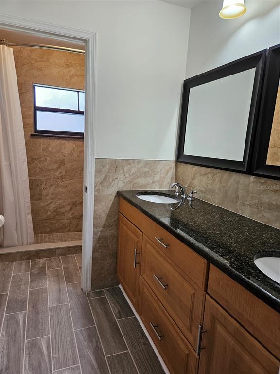 Building Photo - 4252 Prairie View Dr S