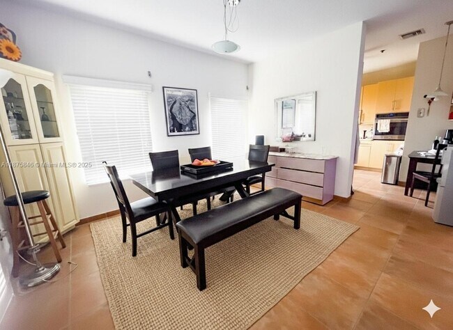 Building Photo - 9008 Collins Ave
