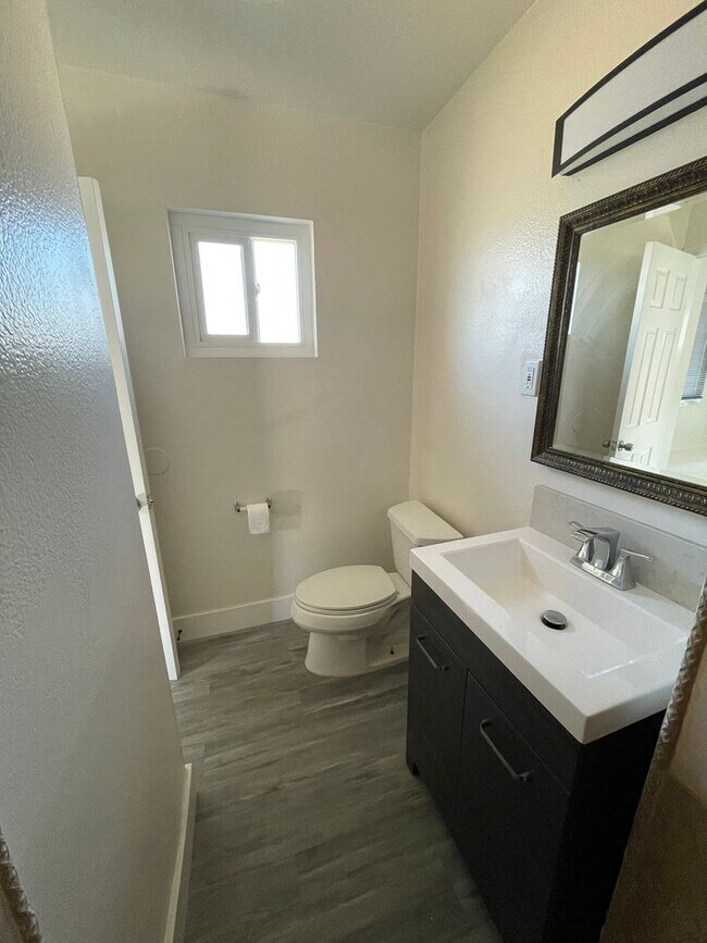 Building Photo - For Rent – 3 Bed, 2 Bath Home in Rowland Heights