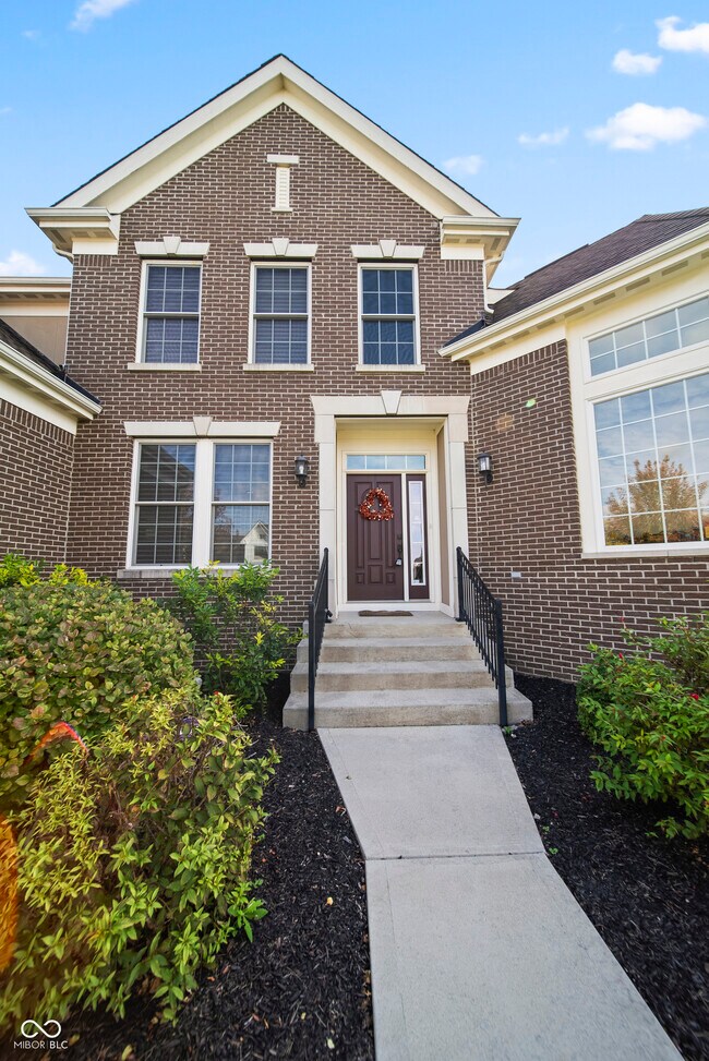 Building Photo - 10599 Geist View Dr