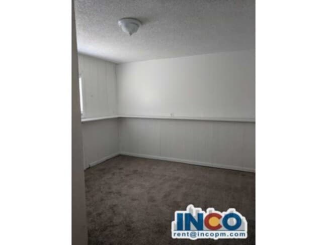 Building Photo - 14800 E 43rd Ave
