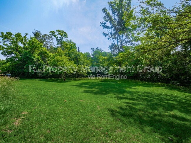 Building Photo - 2517 Minerva Lake Rd