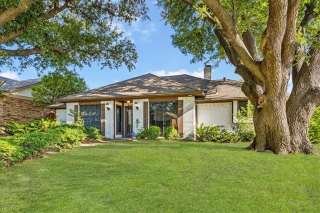Building Photo - 2000 E Branch Hollow Dr