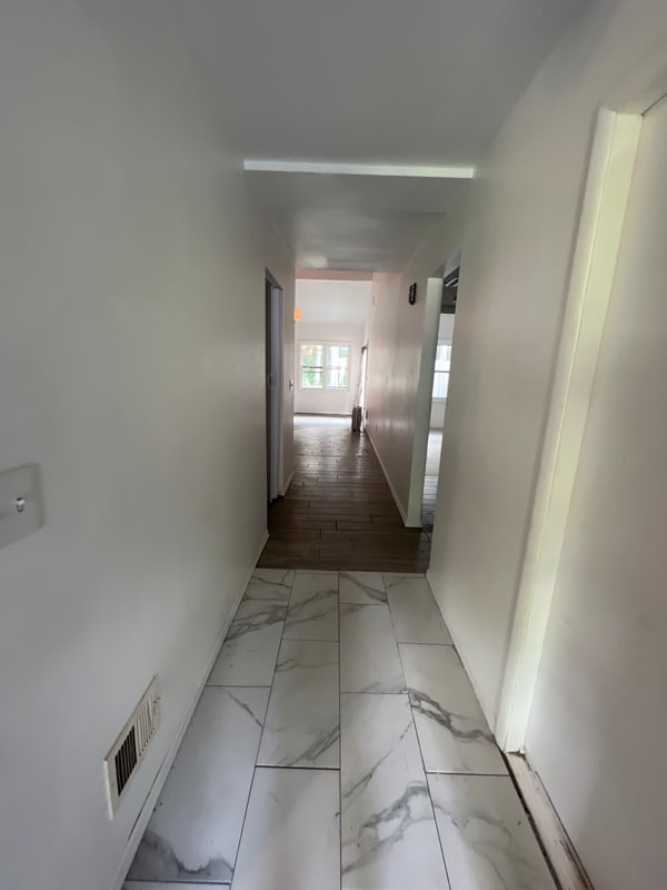 Building Photo - 19 Snowberry Rd