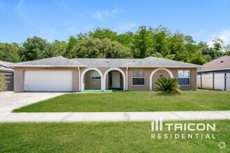 Building Photo - 12537 Indiana Woods Ln