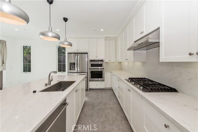 Building Photo - 121 Toretta