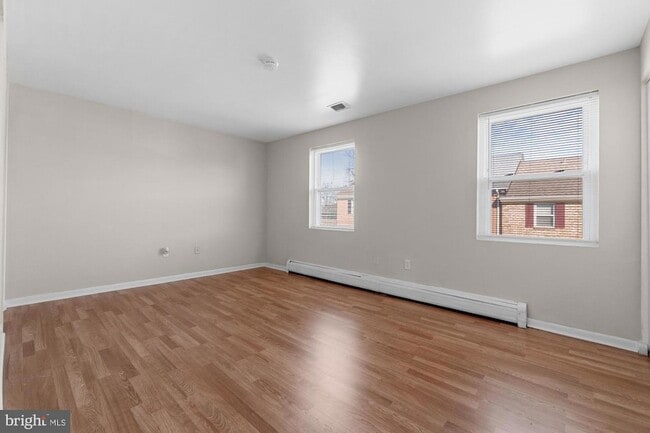 Building Photo - 12814 Epping Terrace