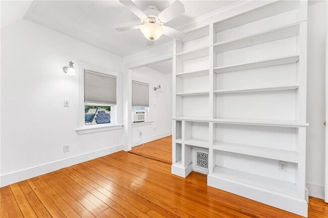 Building Photo - 58 Forest St