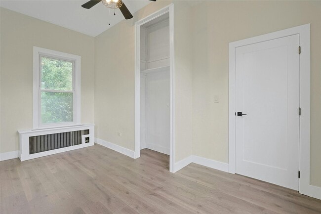 Building Photo - 12 Shadyside Ave