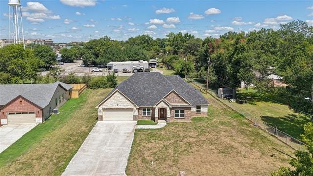 Building Photo - 1702 Kings Ln