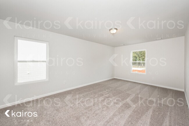 Building Photo - 826 Vistamount Path