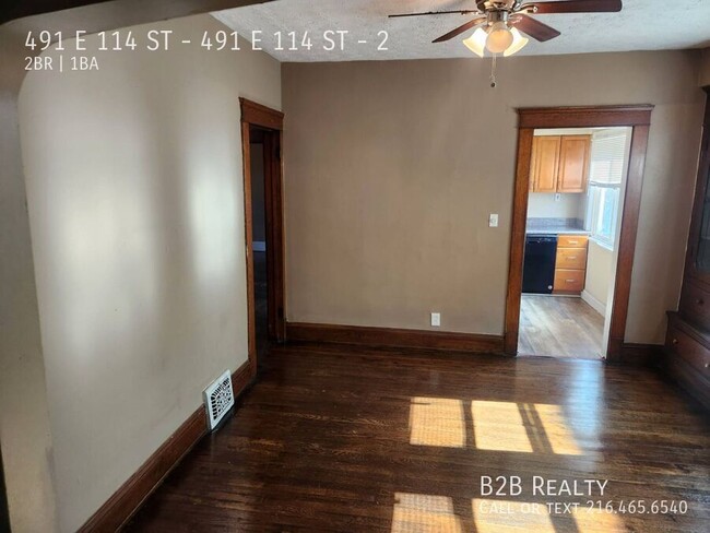 Building Photo - "Charming 2 Bed, 1 Bath Haven: Your Perfec...