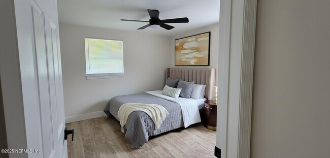 Building Photo - 5813 Tampico Rd