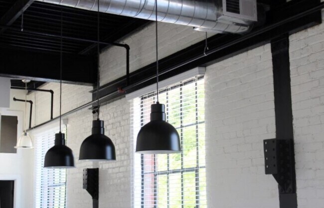 Building Photo - Culpeper Lofts - Building B