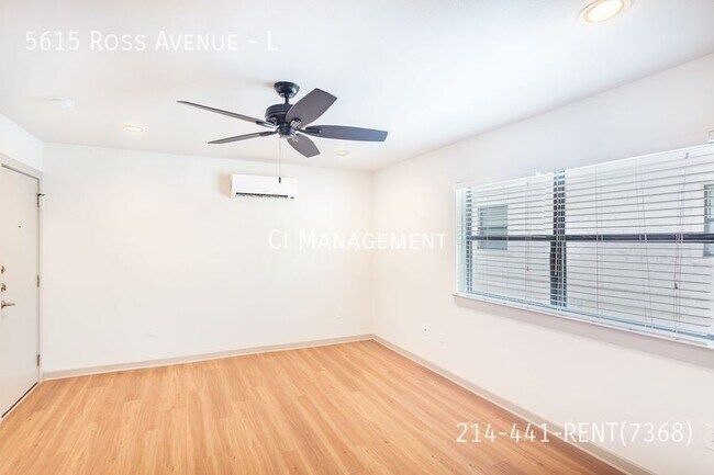 Building Photo - 5615 Ross Ave