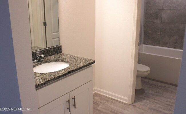 Building Photo - 312 Aventurine Ave