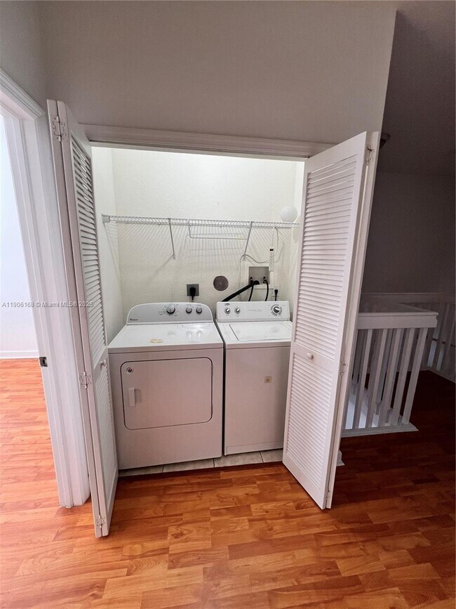 Building Photo - 10869 NW 79th St