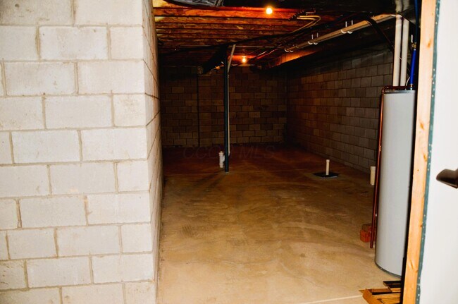 Building Photo - 4194 Troutbrook Dr