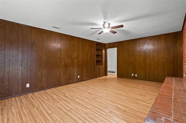 Building Photo - 1237 Wedgewood Dr