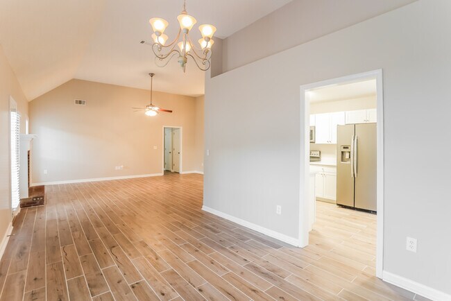 Building Photo - Spacious 4-Bedroom on a Corner Lot