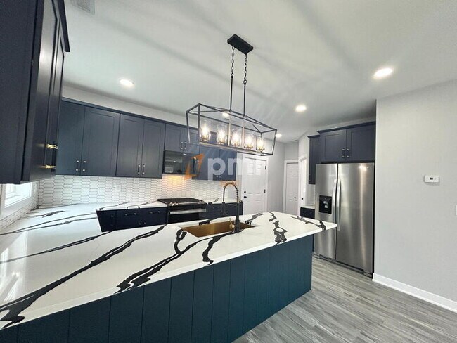 Building Photo - 5212 Torrence Ave