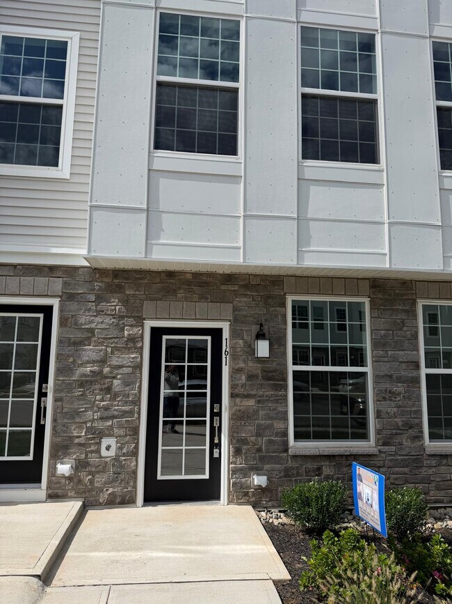 Building Photo - 161 Leona Stewart Ln