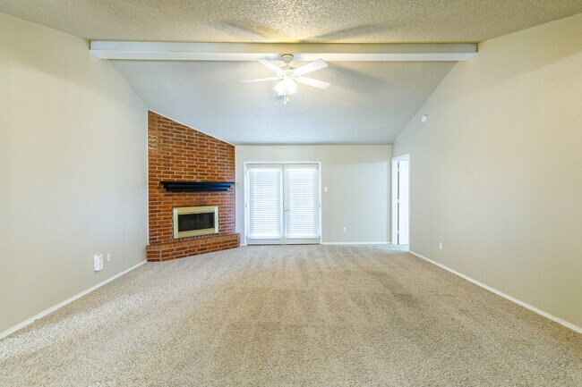Building Photo - Wonderful Home in South Lubbock!