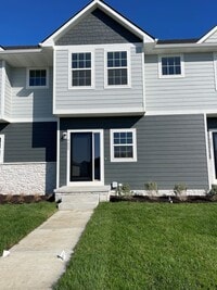 Building Photo - Townhome for Rent in Papillion