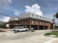 Building Photo - 301 Seattle St