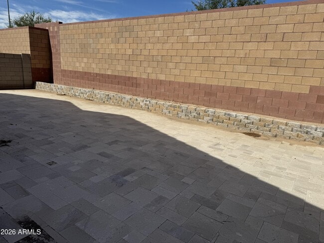 Building Photo - 10212 W Alex Ave