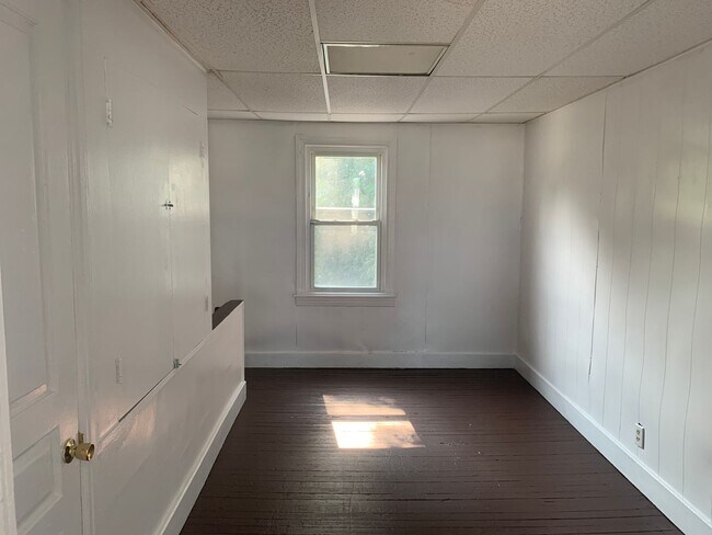 Building Photo - Future Rental-York City-4 Bedroom 1 Bath House