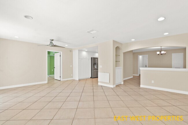 Building Photo - 18 Timbergate